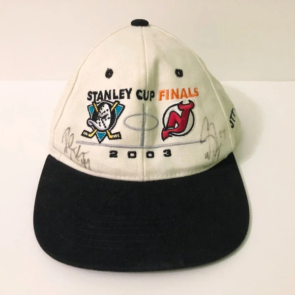 2003 Mighty Ducks New Jersey Devils Stanley  Cup Finals Cap Niedermayer Signed - Picture 10 of 16